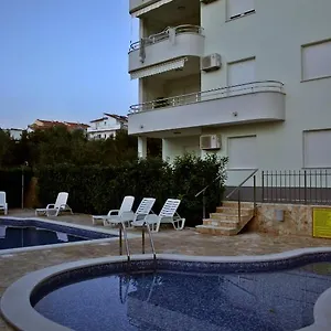 https://apartments-paradise.splithotels.org