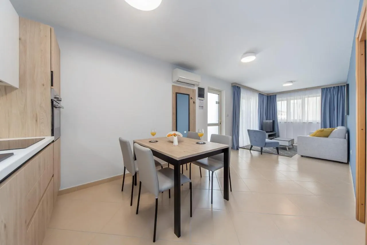 Apartment Garden Palace Resort Umag Croatia